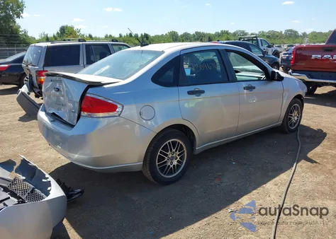 2010 Ford Focus Se z USA, uszkodzony, nr VIN 1FAHP3FN1AW163764